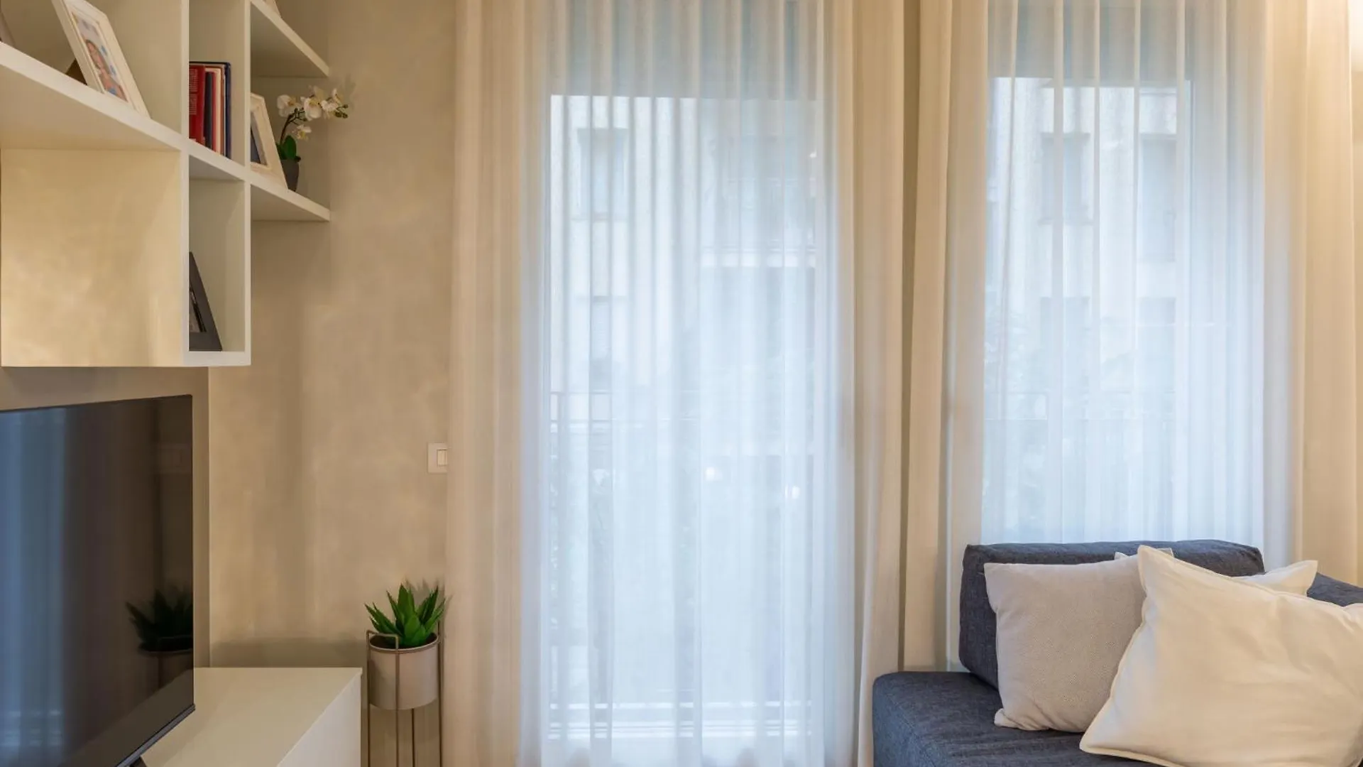 Apartment Alessandri Apartment By Interhome Milan Italy